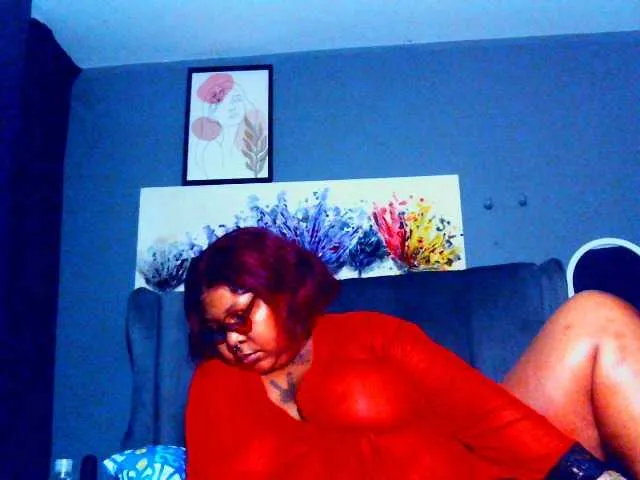 Live sex webcam photo for PearBlu38 #291589449