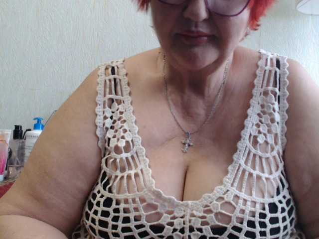 Live sex webcam photo for PeggySoft #291137029