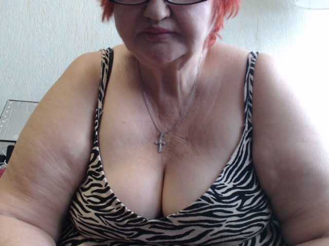 Live sex webcam photo for PeggySoft #291251939