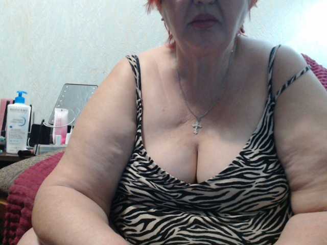 Live sex webcam photo for PeggySoft #291294771