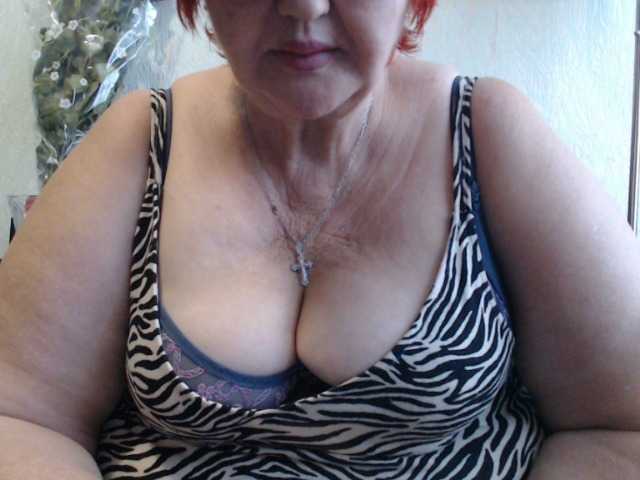 Live sex webcam photo for PeggySoft #291464980