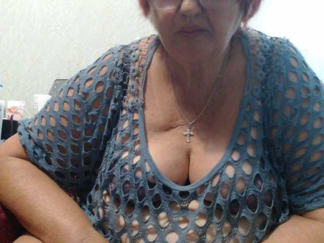 Live sex webcam photo for PeggySoft #291728337