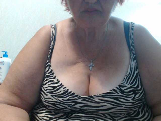 Live sex webcam photo for PeggySoft #291761008