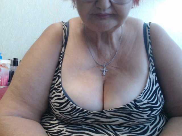 Live sex webcam photo for PeggySoft #291789533