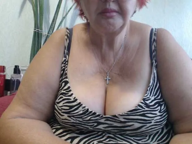 Live sex webcam photo for PeggySoft #291796451