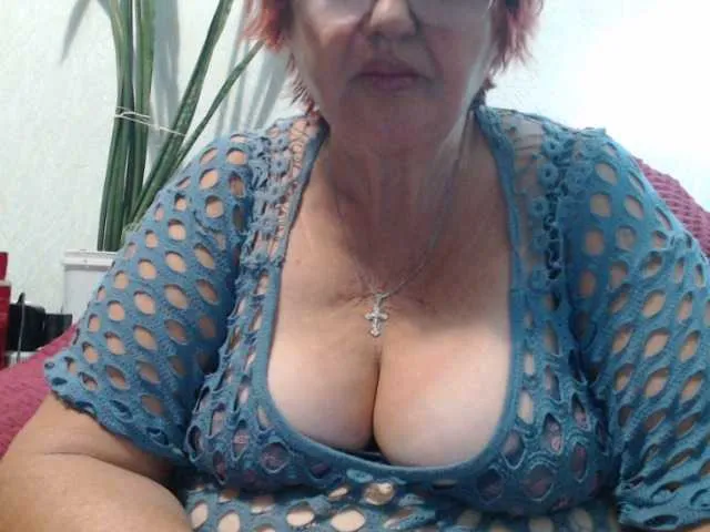 Live sex webcam photo for PeggySoft #291807043