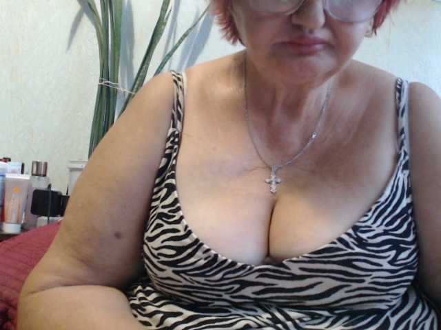 Live sex webcam photo for PeggySoft #291837958