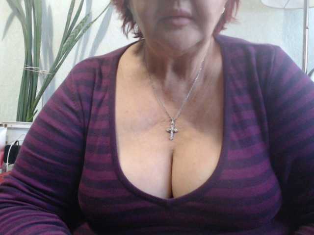 Live sex webcam photo for PeggySoft #291992894