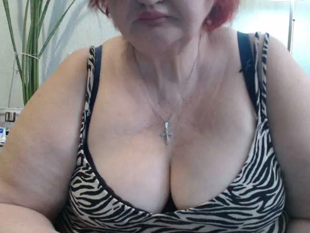 Live sex webcam photo for PeggySoft #293133185