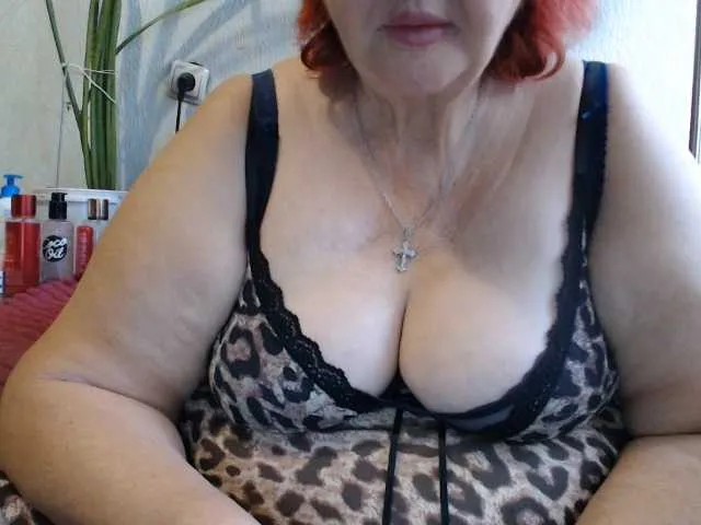 Live sex webcam photo for PeggySoft #294058692