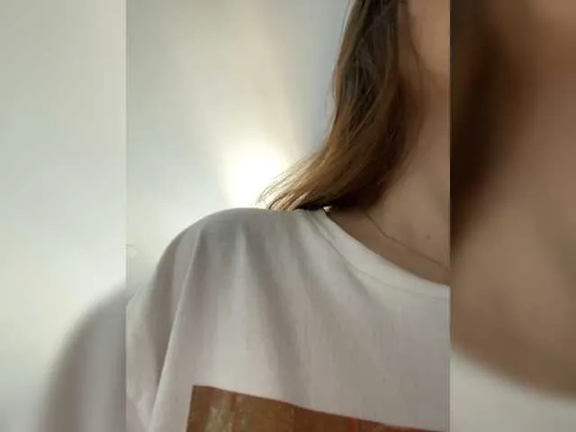 Live sex webcam photo for Pekkaboo #274482210