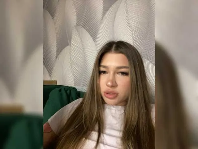 Live sex webcam photo for Pekkaboo #276119191