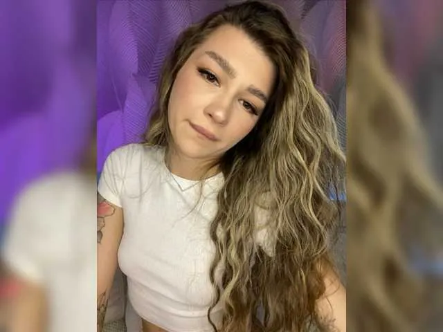 Live sex webcam photo for Pekkaboo #276437140