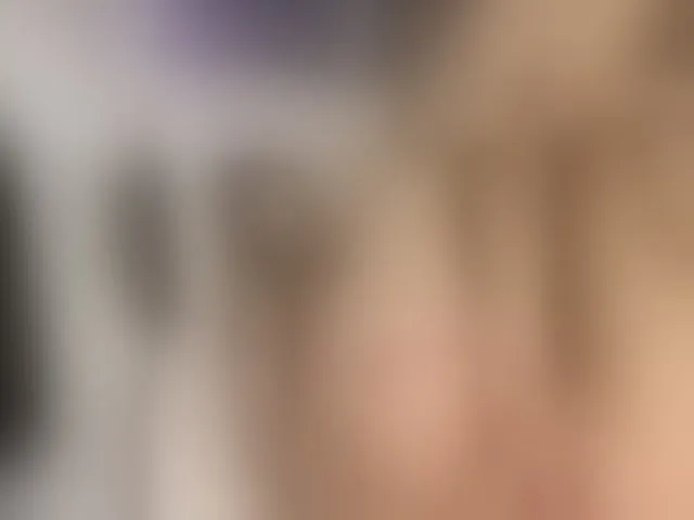 Live sex webcam photo for Pekkaboo #277295701
