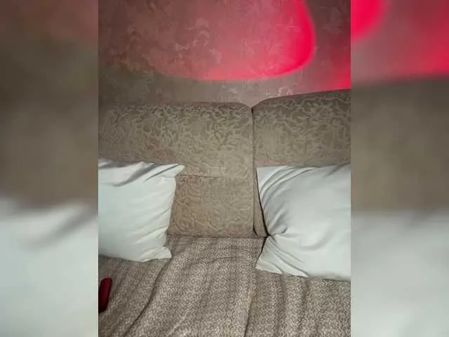 Live sex webcam photo for Pekkaboo #291241015