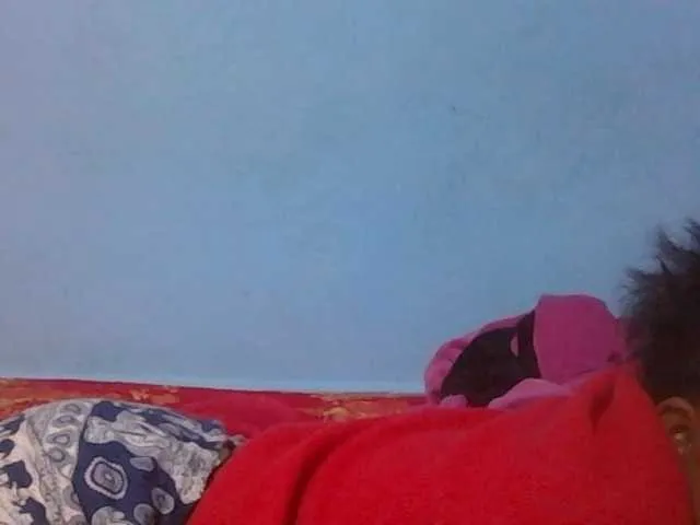 Live sex webcam photo for Pelerinnah #277918082