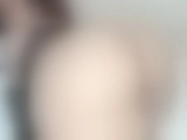 Live sex webcam photo for PenelopeRusso #292670559