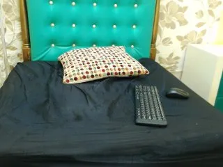 Live sex webcam photo for PennyBrown #143919885