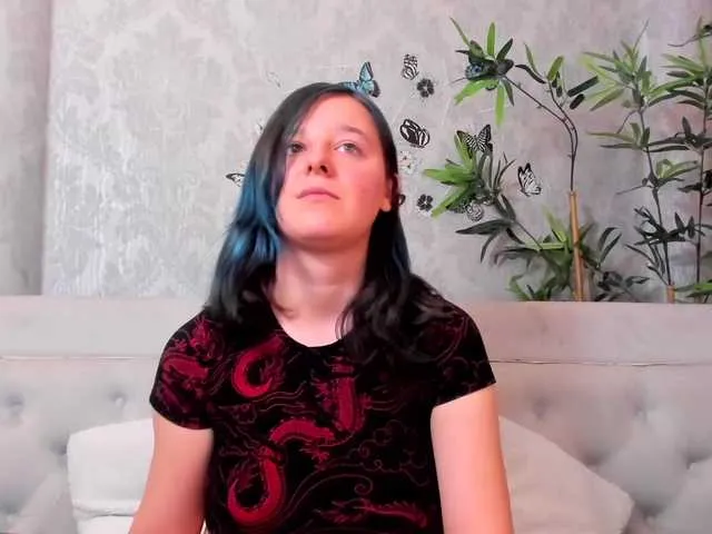 Live sex webcam photo for PennyDolce #277050068