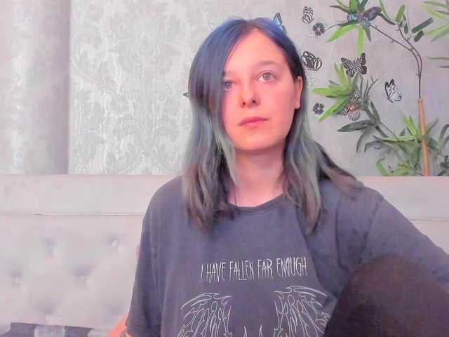 Live sex webcam photo for PennyDolce #277299078