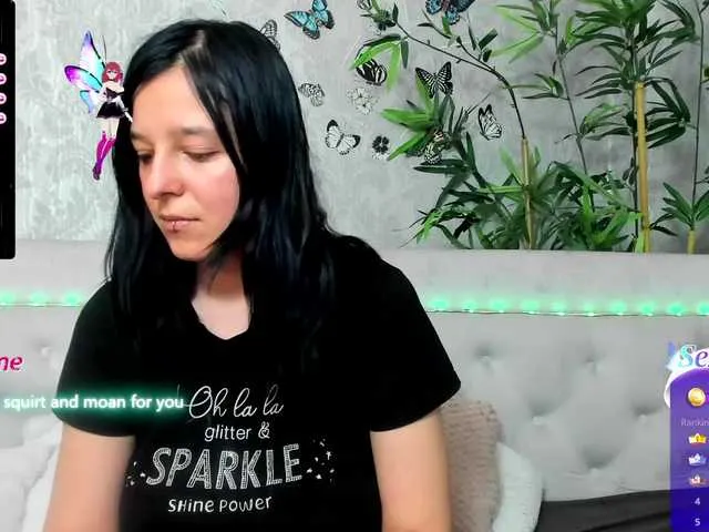 Live sex webcam photo for PennyDolce #277425496