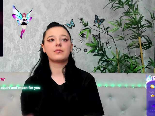 Live sex webcam photo for PennyDolce #277490728