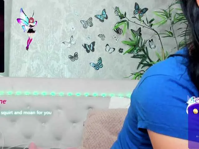 Live sex webcam photo for PennyDolce #277503362