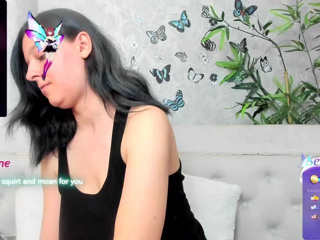 Live sex webcam photo for PennyDolce #277510292
