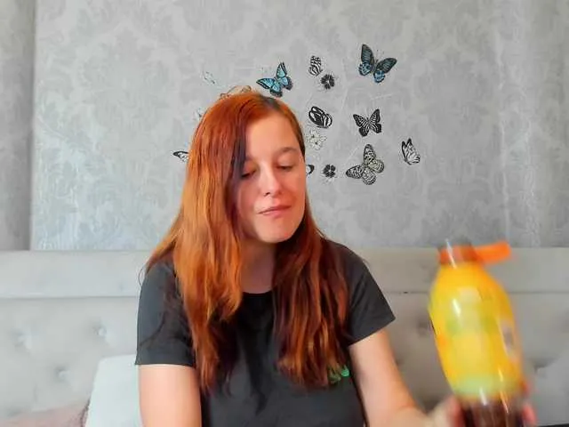 Live sex webcam photo for PennyDolce #290336238