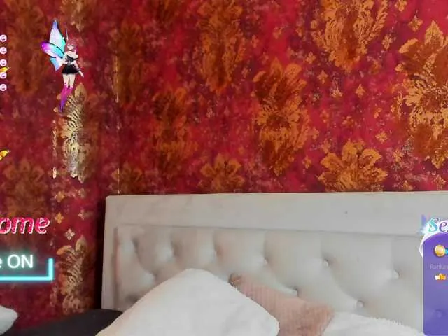 Live sex webcam photo for PennyDolce #290884020