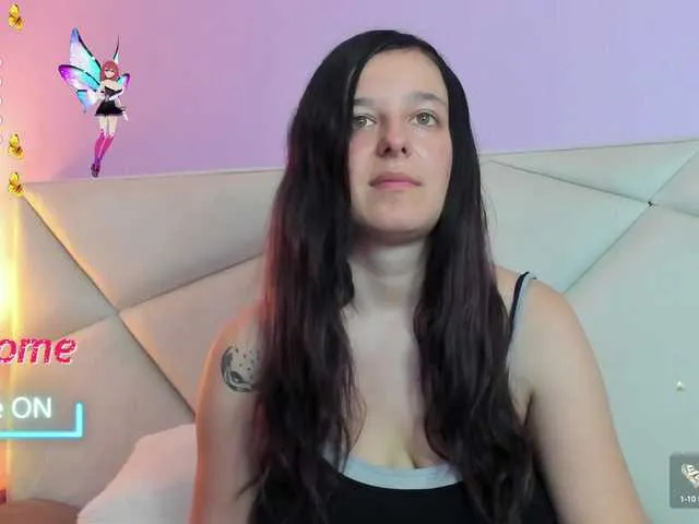 Live sex webcam photo for PennyDolce #291347756