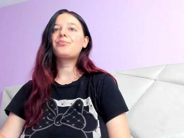 Live sex webcam photo for PennyDolce #291598358