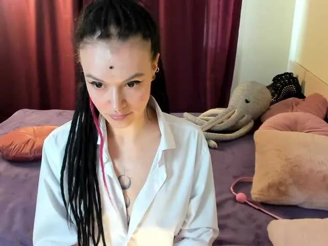 Live sex webcam photo for Peony-5 #273633104