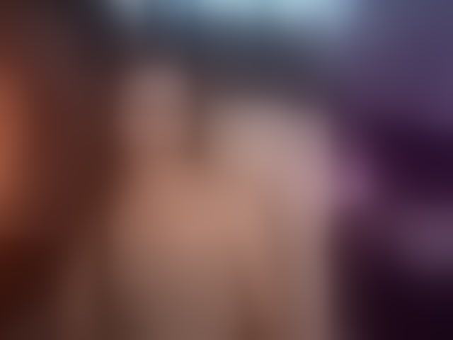 Live sex webcam photo for PeonyBloom #294041413