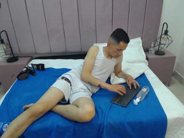 Live sex webcam photo for Peoplexotic #277409871