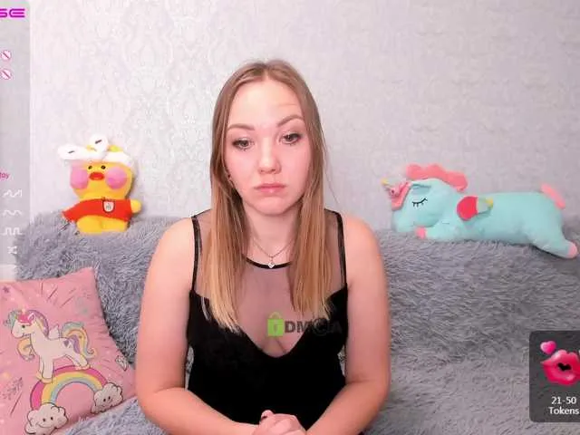 Live sex webcam photo for Pepetka22 #272374943