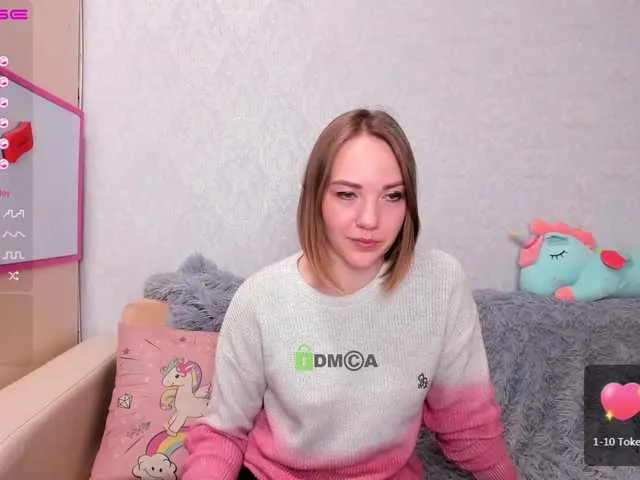 Live sex webcam photo for Pepetka22 #272779556