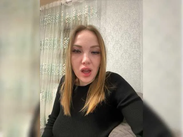 Live sex webcam photo for Pepetka22 #277839118