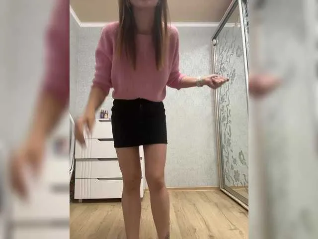 Live sex webcam photo for Pepetka22 #291005408