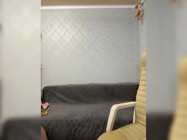Live sex webcam photo for Pepetka22 #291187120