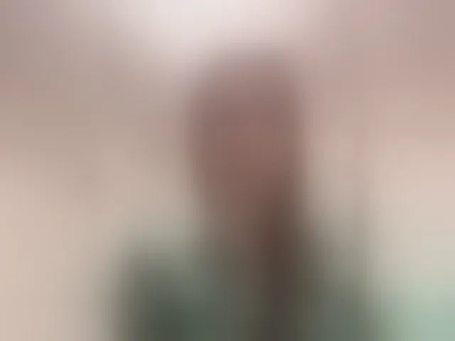 Live sex webcam photo for Pepetka22 #293797777