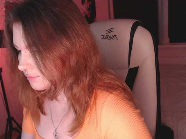 Live sex webcam photo for PerfectBlueLu #276315754