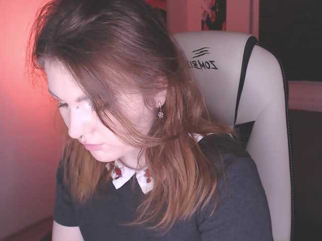 Live sex webcam photo for PerfectBlueLu #276330473