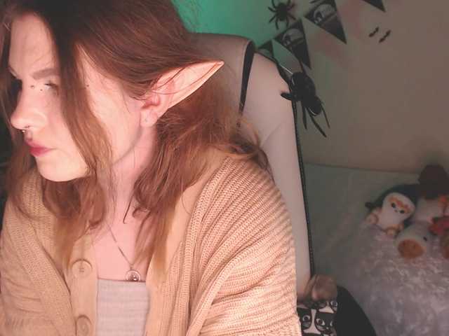 Live sex webcam photo for PerfectBlueLu #276630904