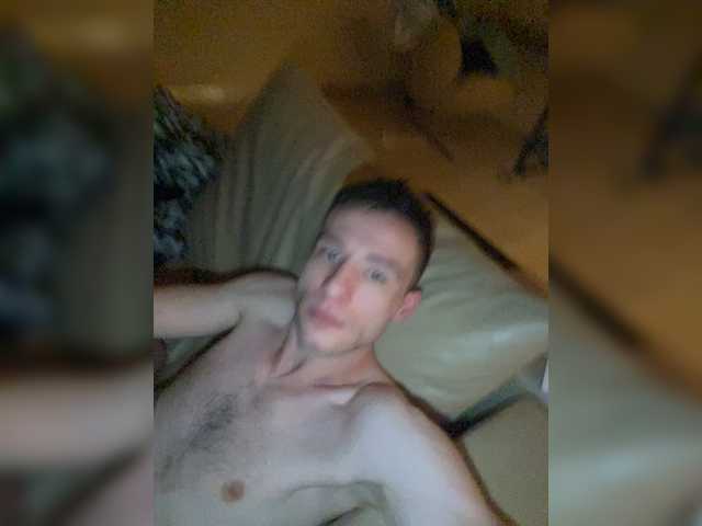 Live sex webcam photo for PerfectMatcch #272459718