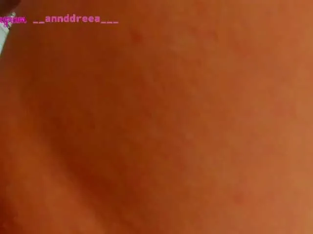 Live sex webcam photo for PerfectT33n #291459378