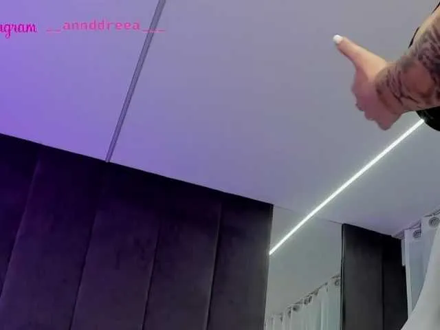 Live sex webcam photo for PerfectT33n #292202681