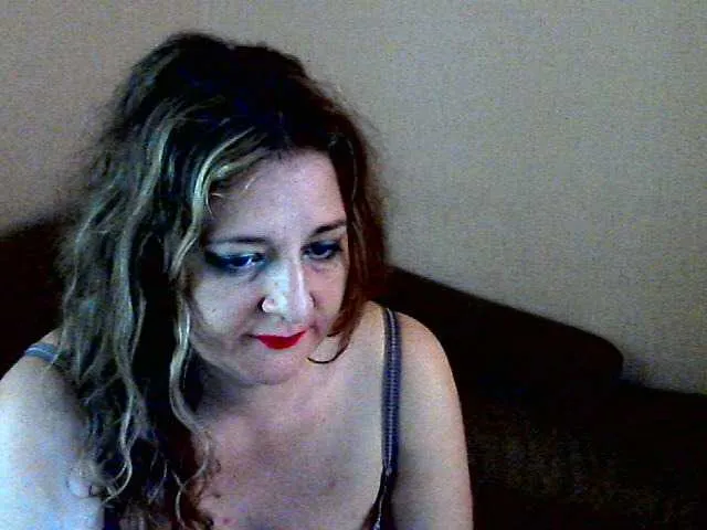 Live sex webcam photo for Perfectpam #273711448