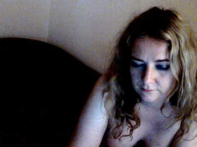 Live sex webcam photo for Perfectpam #273967451