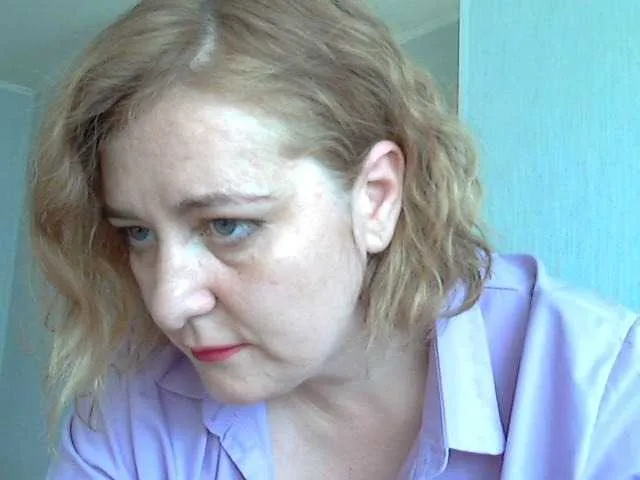 Live sex webcam photo for Perfectpam #275508733